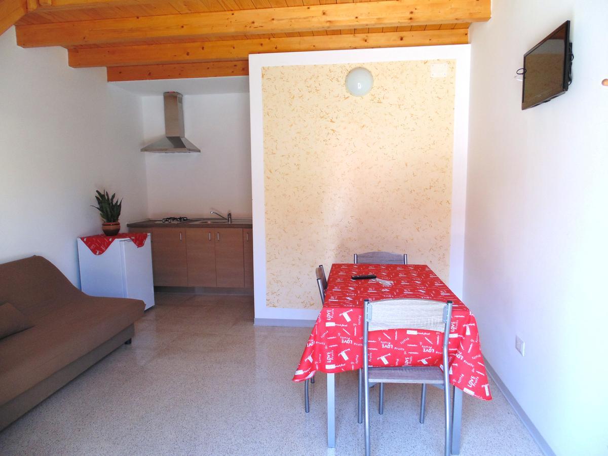 Raffaela Casa Vacanze Aradeo Exterior photo
